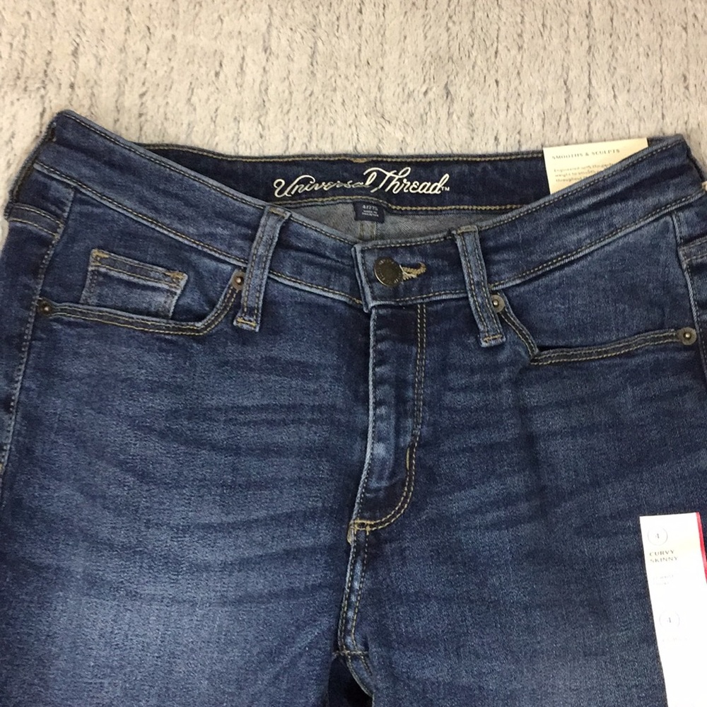NWT  Universal Thread Curvy Skinny